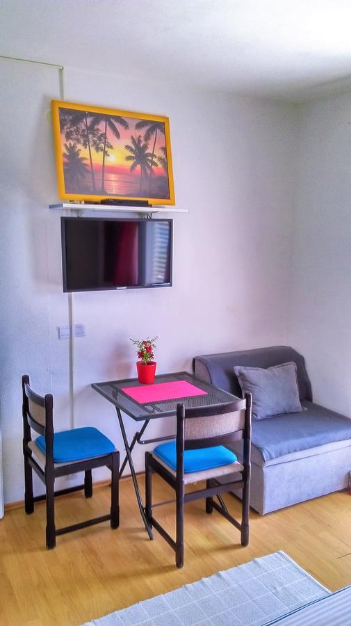 Apartment Vesna 米欧纳 外观 照片